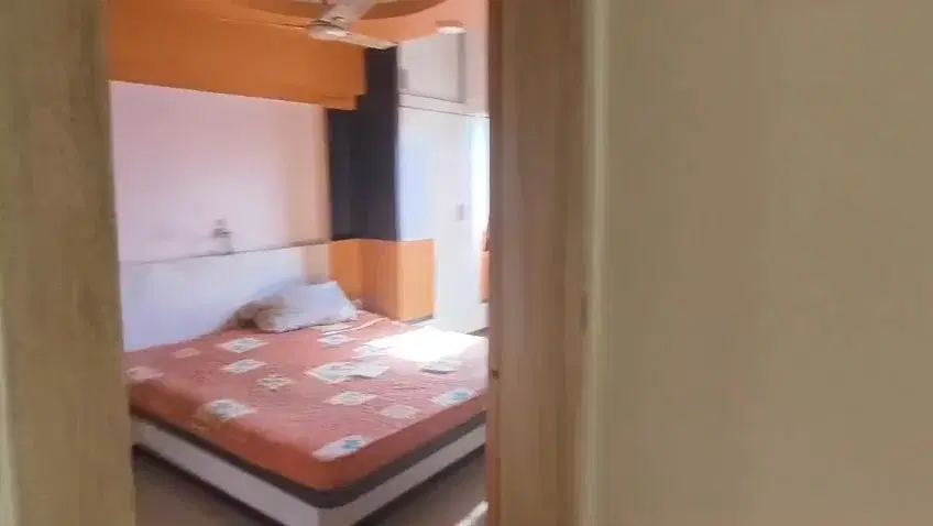 Flat for Rent in Malad West