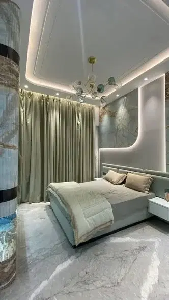 2 BHK Flat for Sale in Bandra West