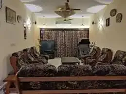 Metropolitan Apartment